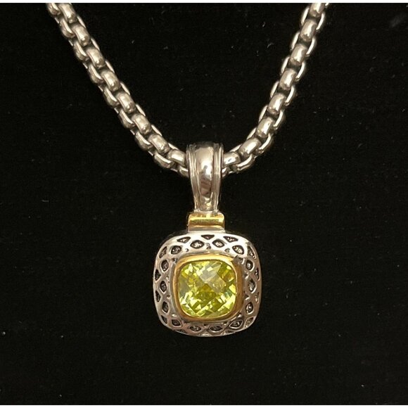 Brilliant Sparkle Lt Green Multifaceted Cubic Zirconia 18” Silver Tone Necklace - Picture 1 of 7